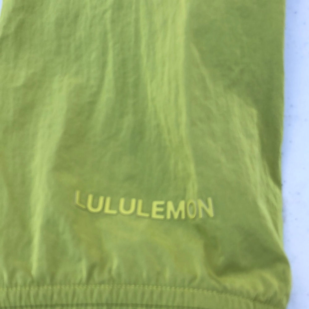 Lululemon windbreaker jacket